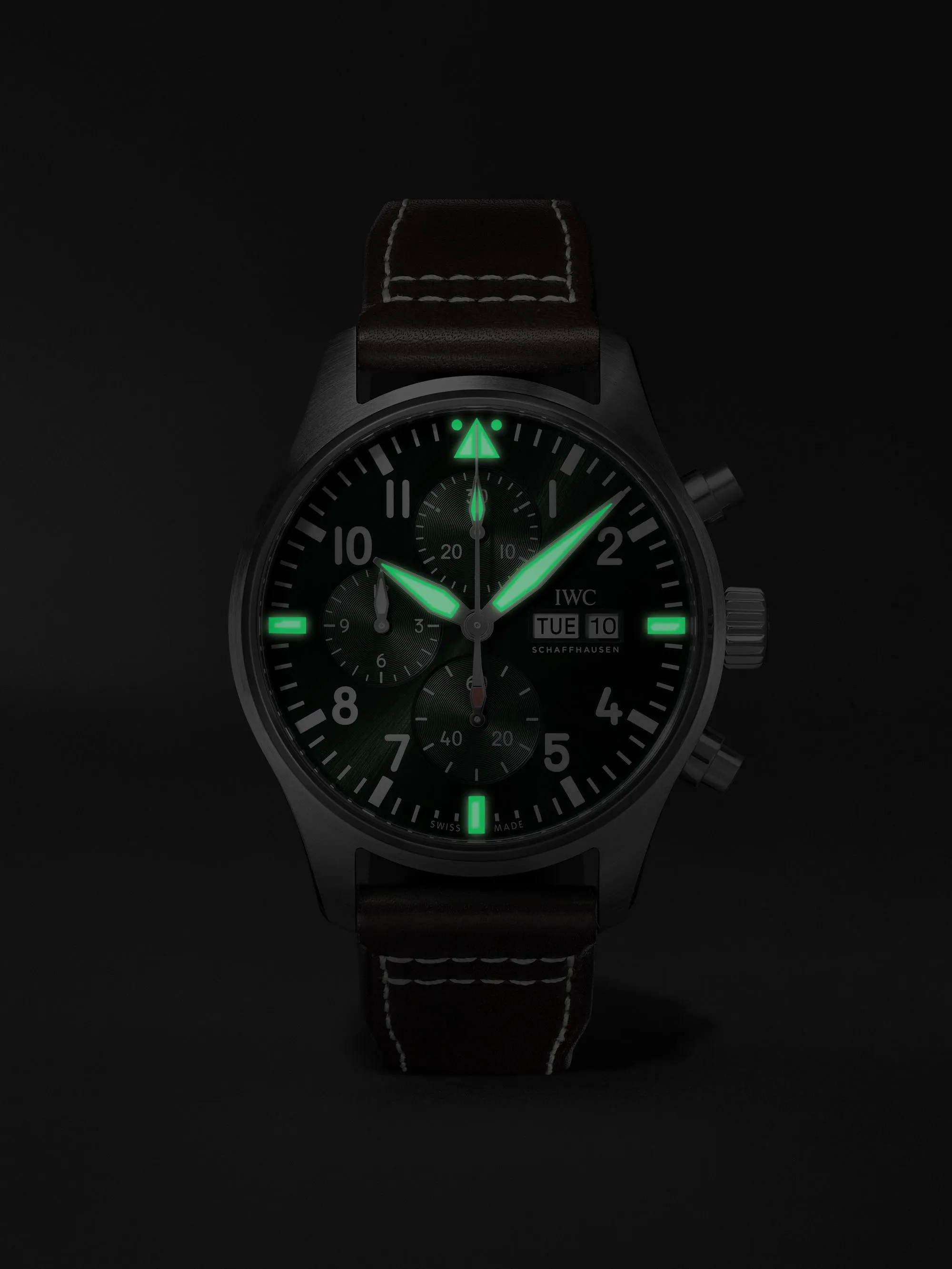 IWC pilot series IW378005 watch