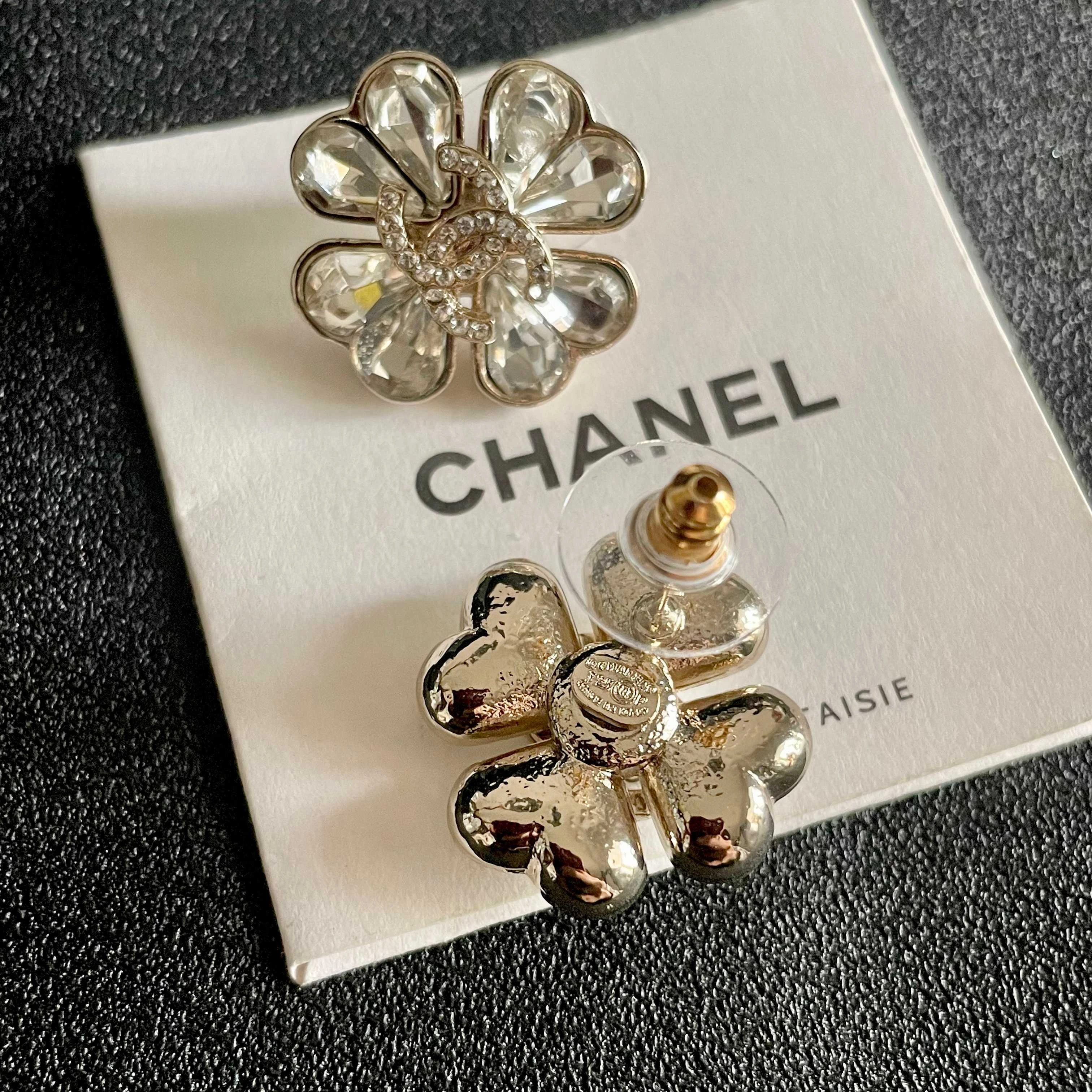 Chanel Earring