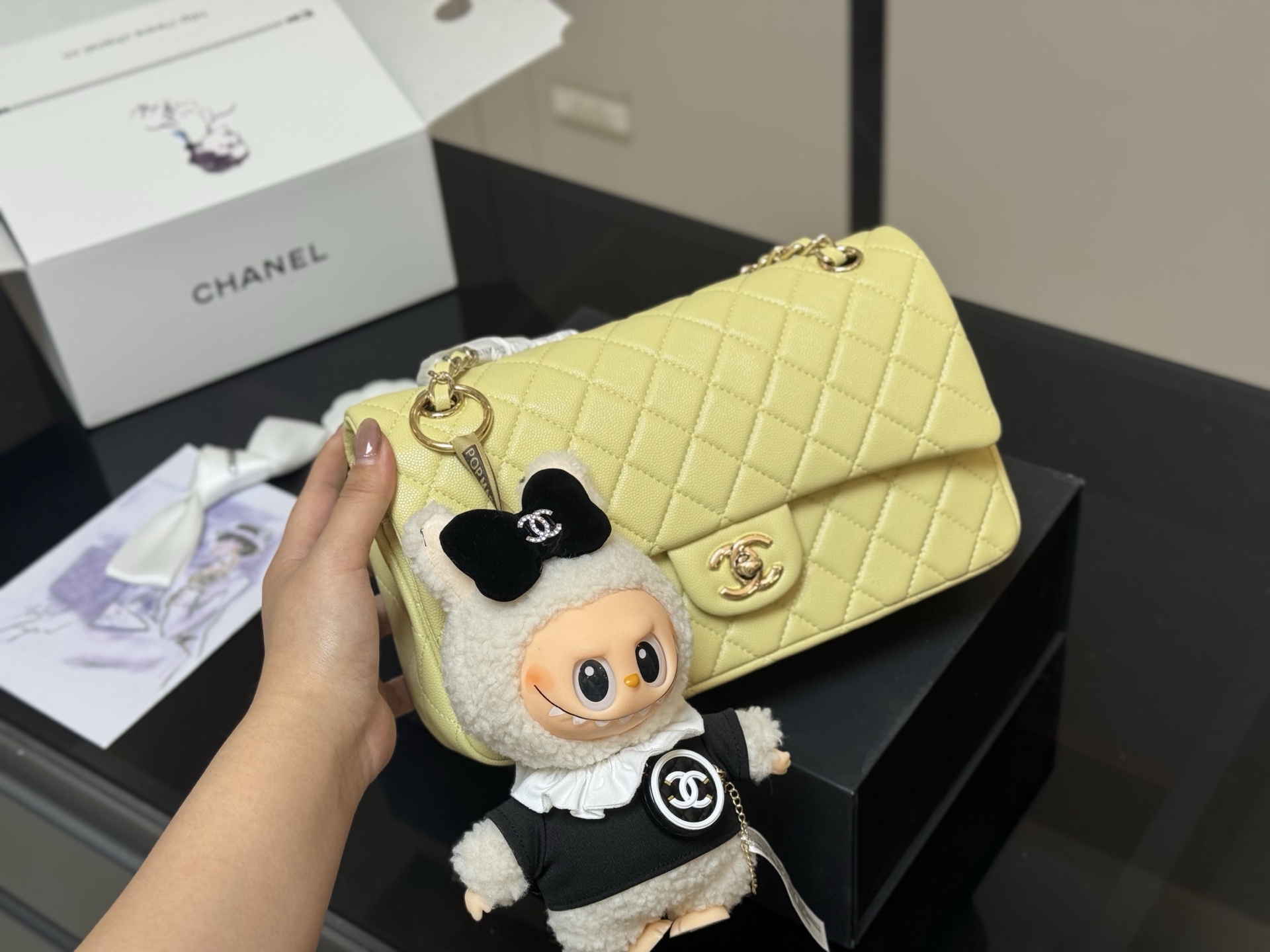 Chanel cf chain bag 25cm