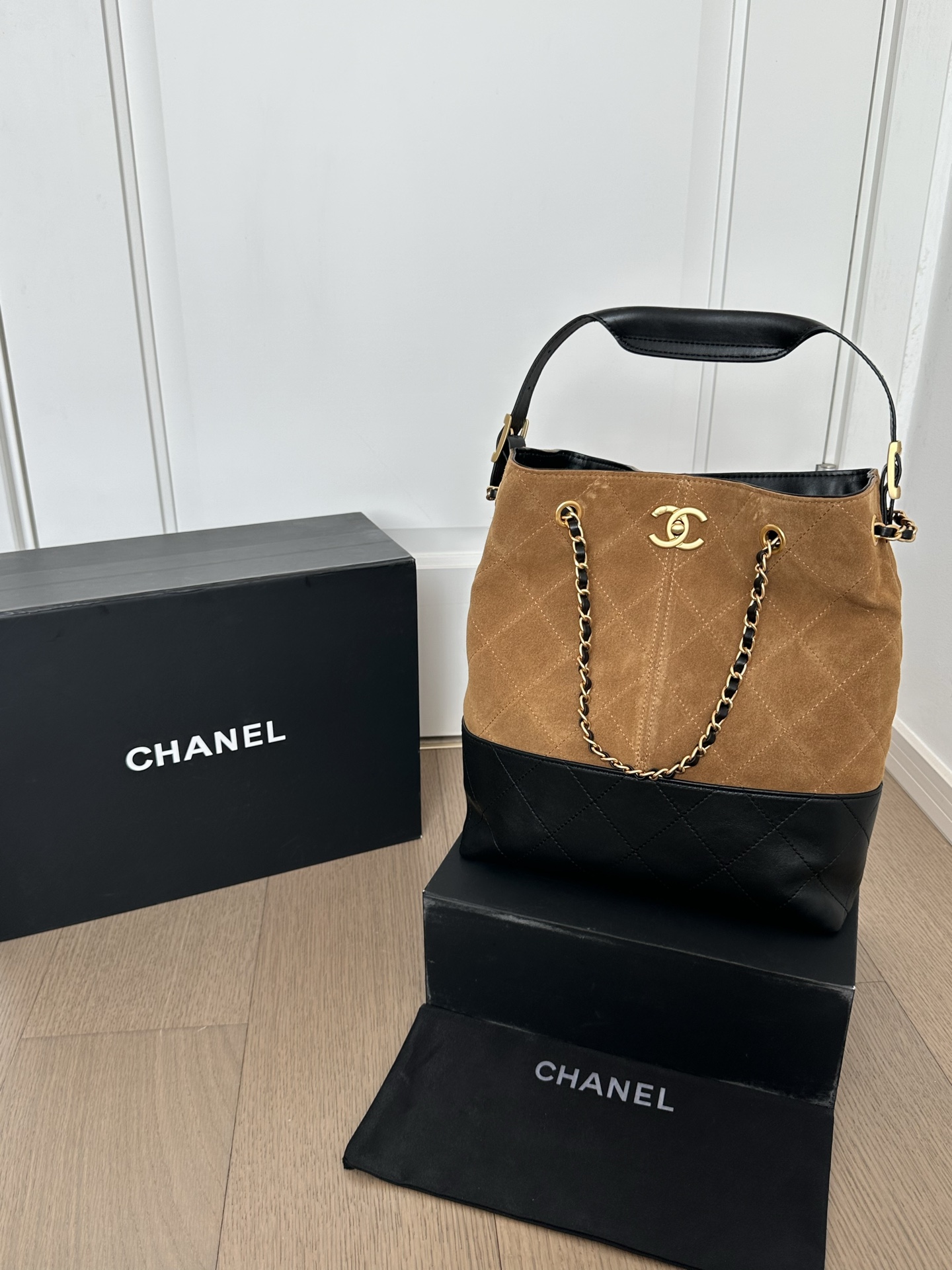 Chanel 25A Hobo Bag