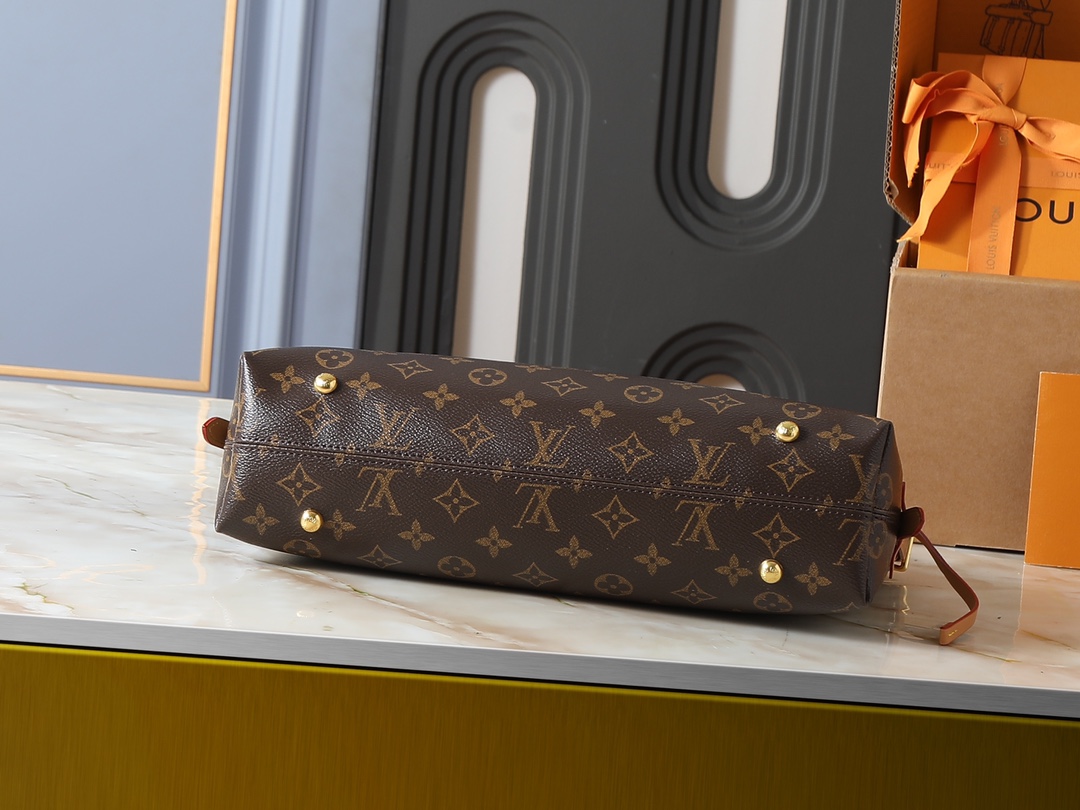 Carryall East West
