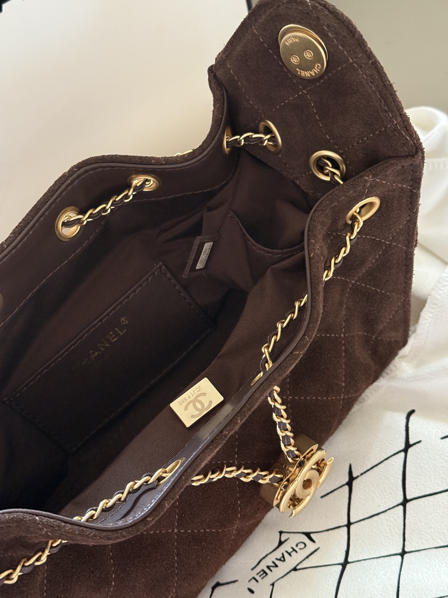 Chanel 25c Hobo Bag