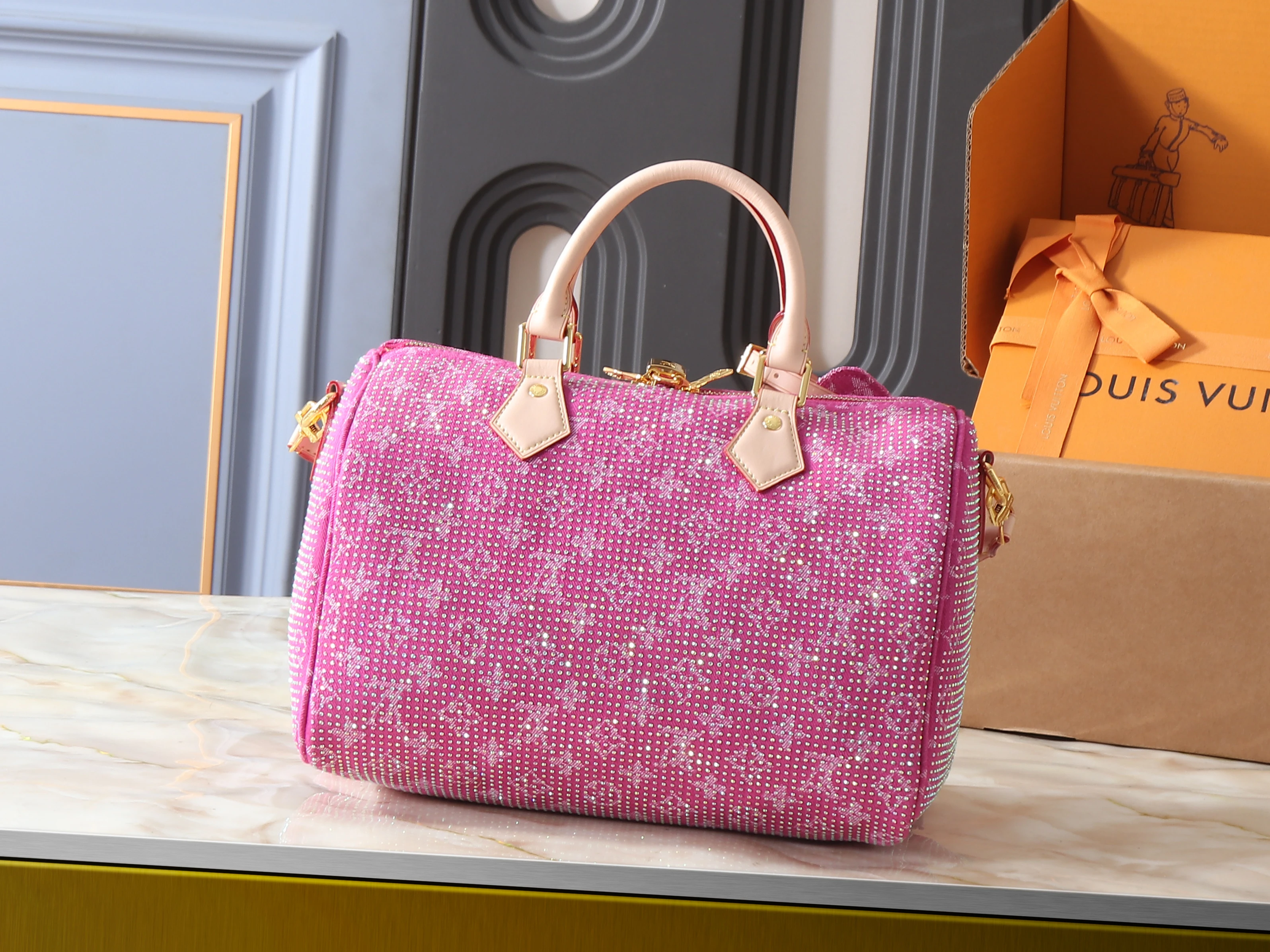 LV Demin Diamond Speedy Soft 30
