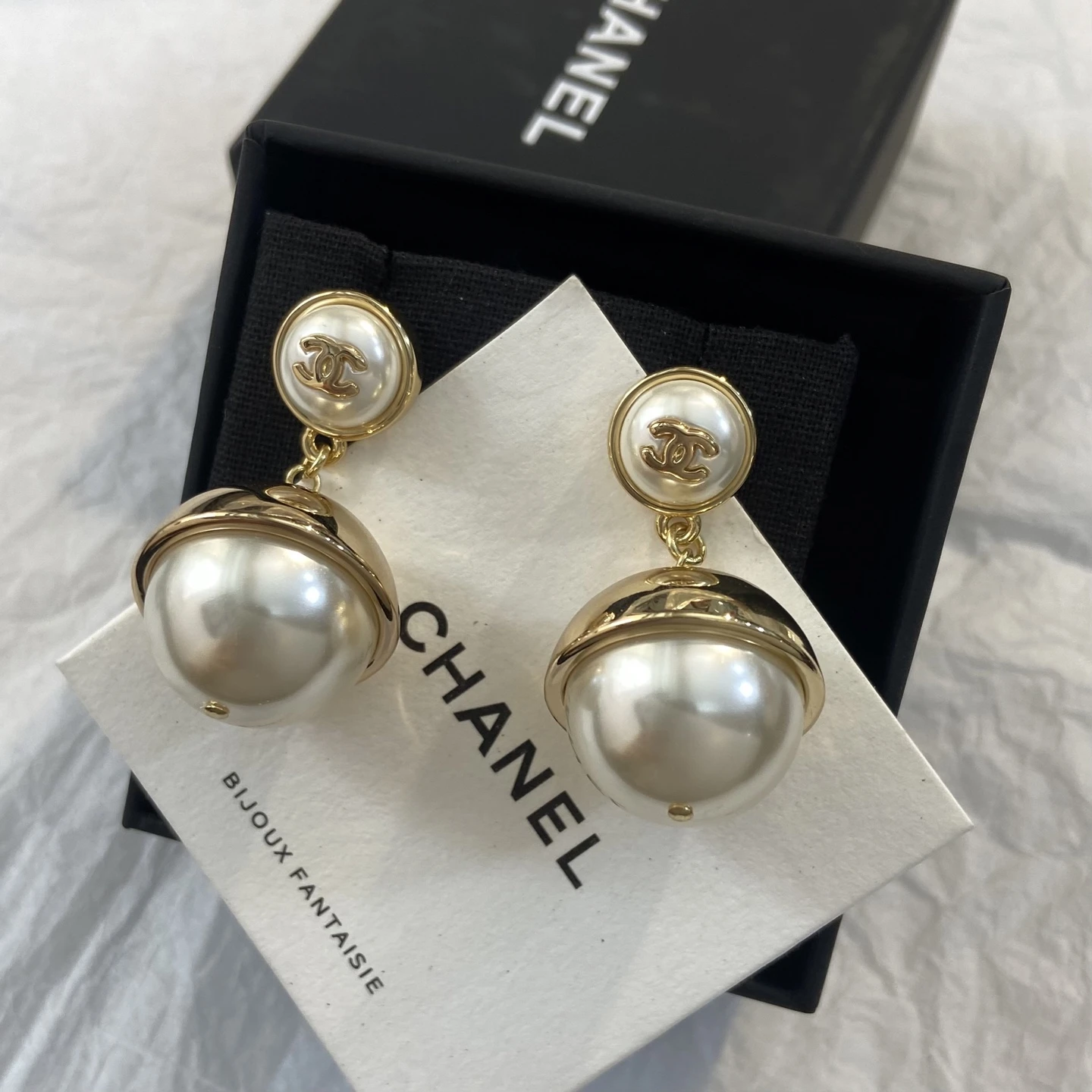 Chanel Earring