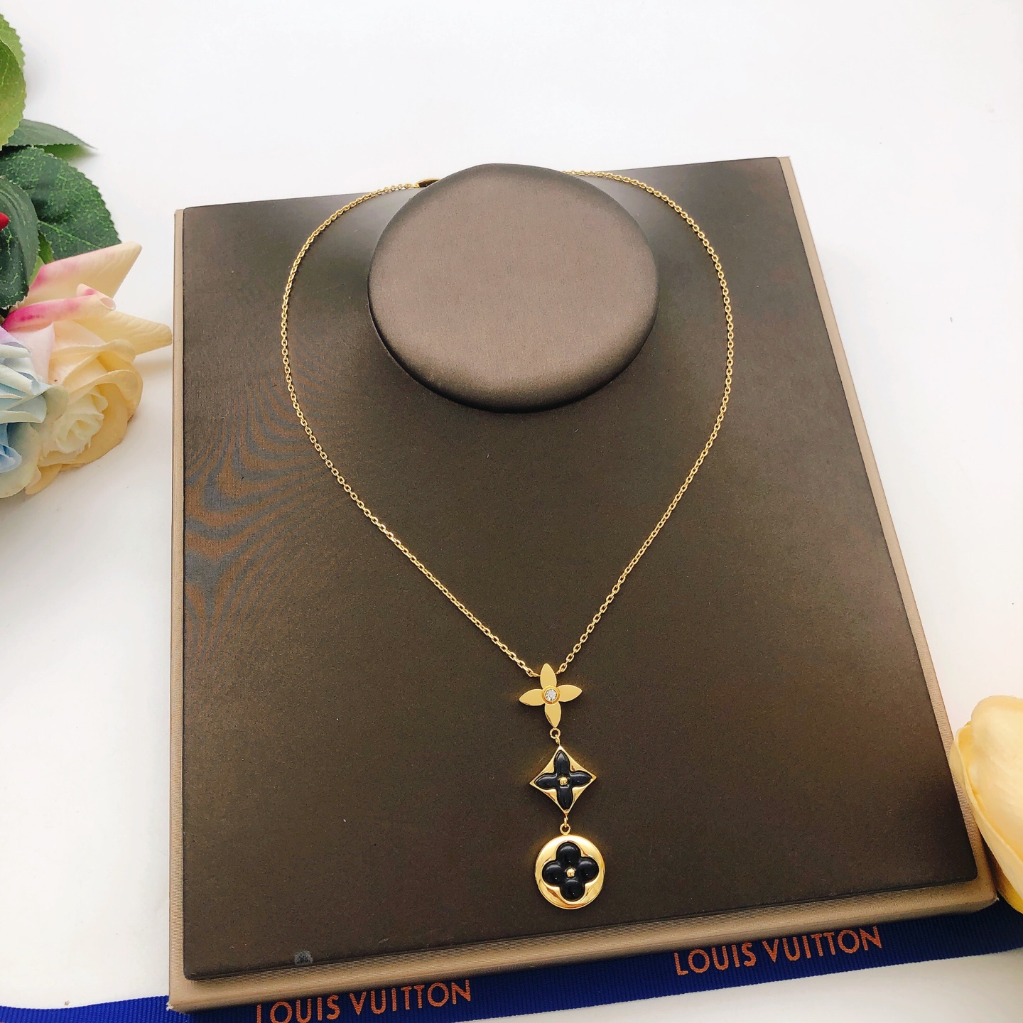 LV Necklace
