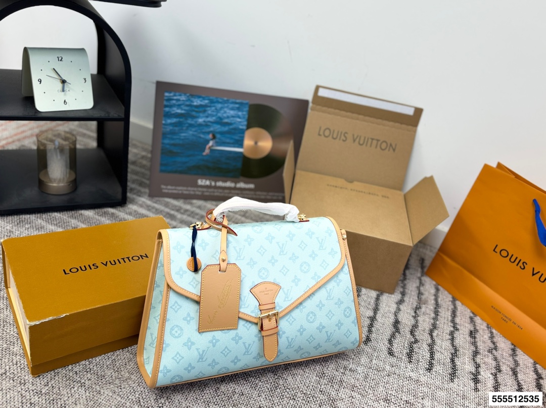 LV Vintage IVY