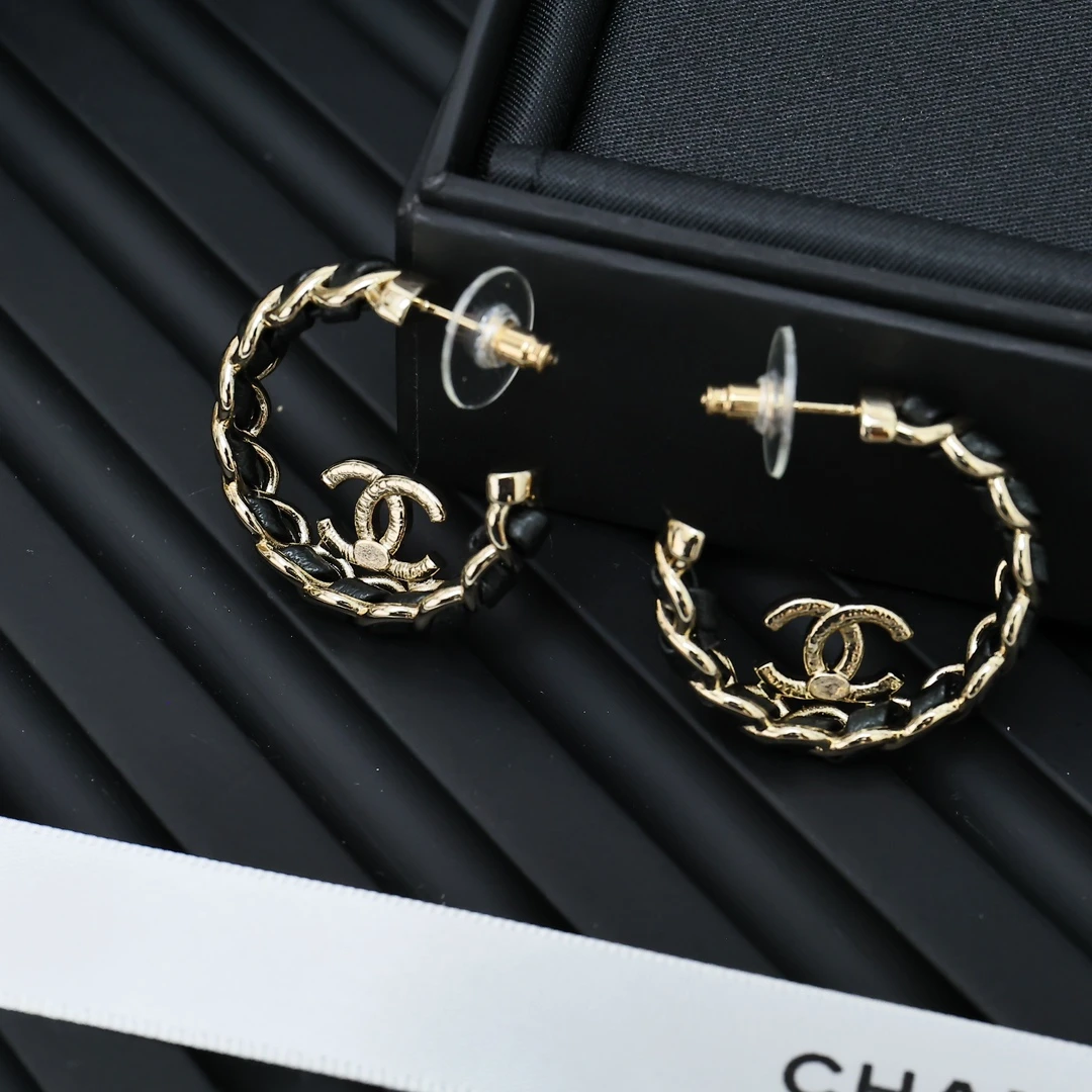 Chanel Earring
