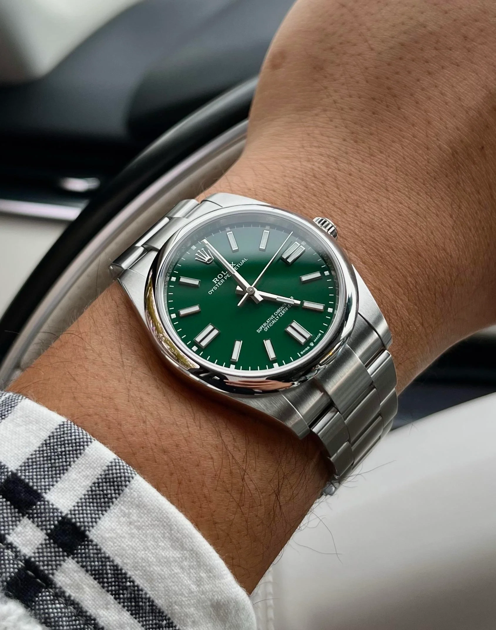 OYSTER PERPETUAL 124300 Series(green dial)