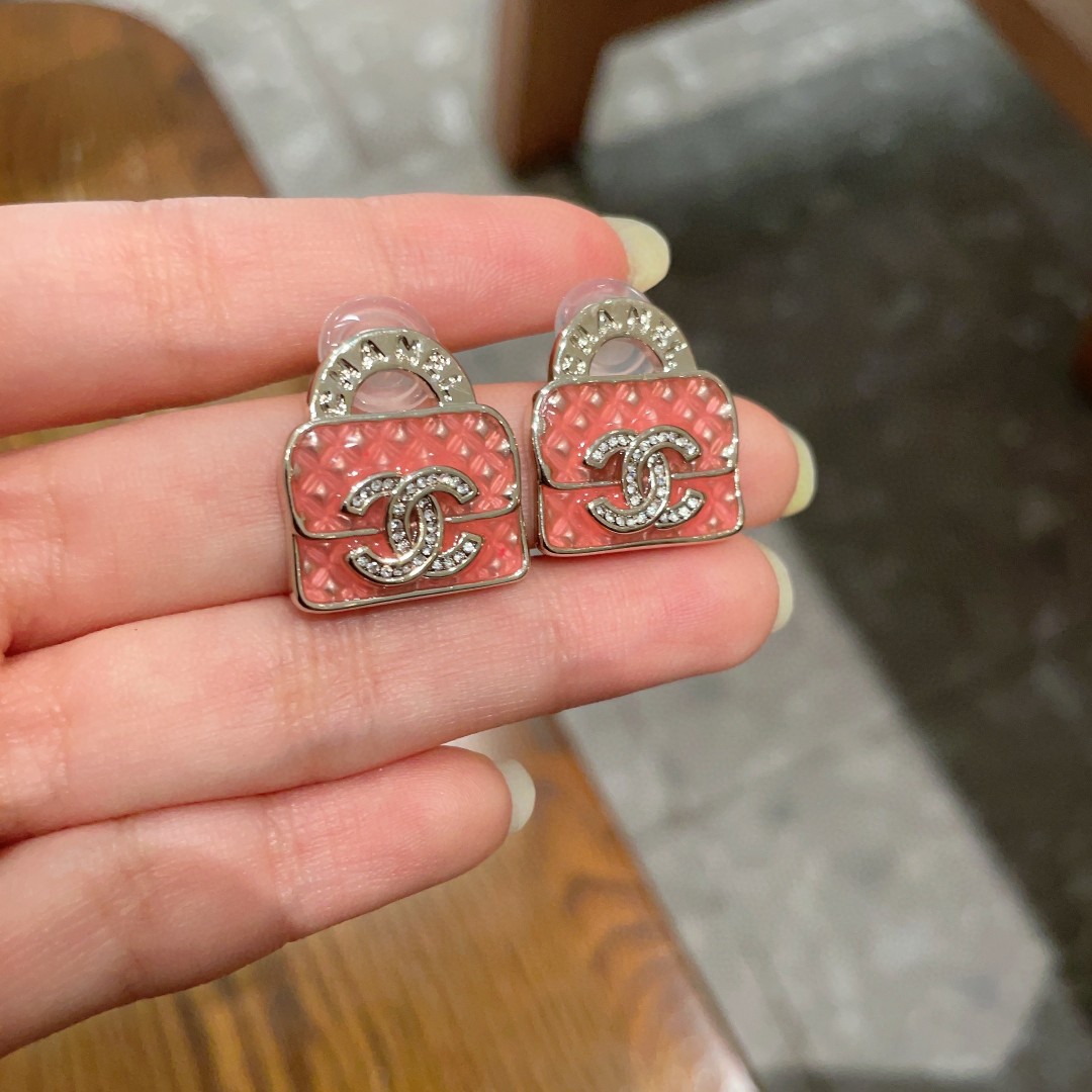 Chanel Earring 8