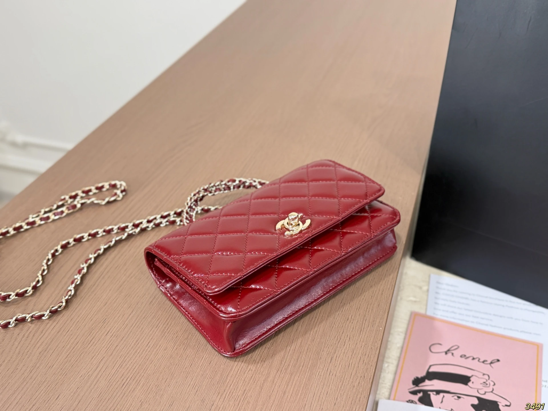 Chanel Woc