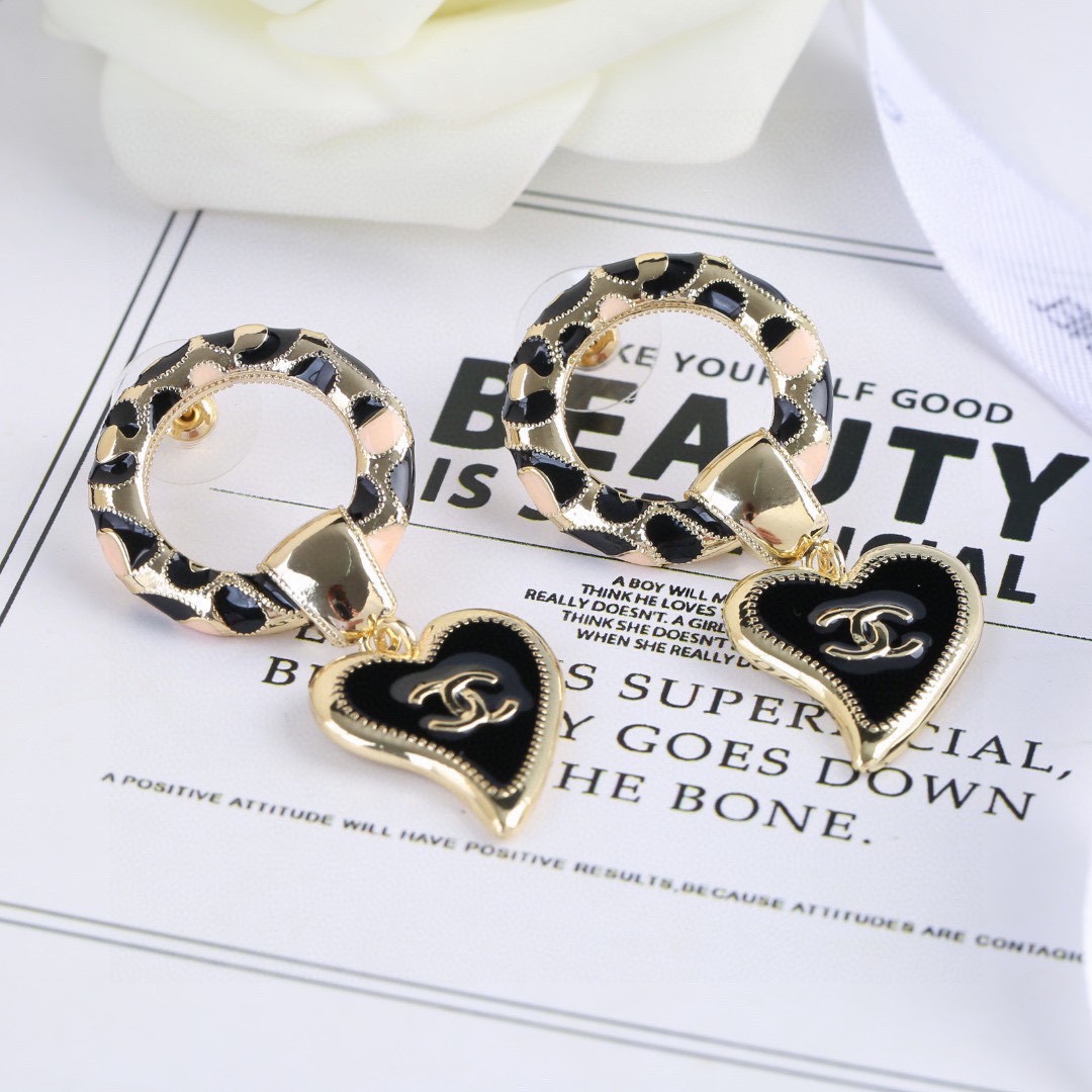 Chanel Earring
