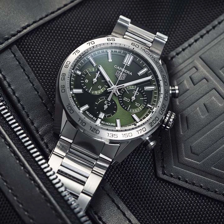 TAG HEUER CARRERA Automatic Chronograph - Diameter 44 mm CBN2A10.BA0643