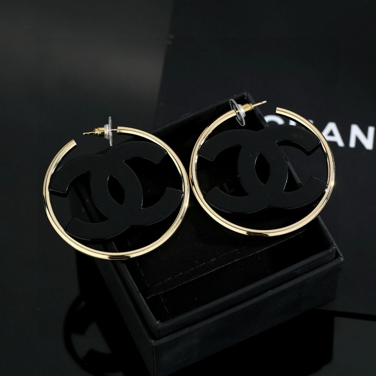 Chanel Earring
