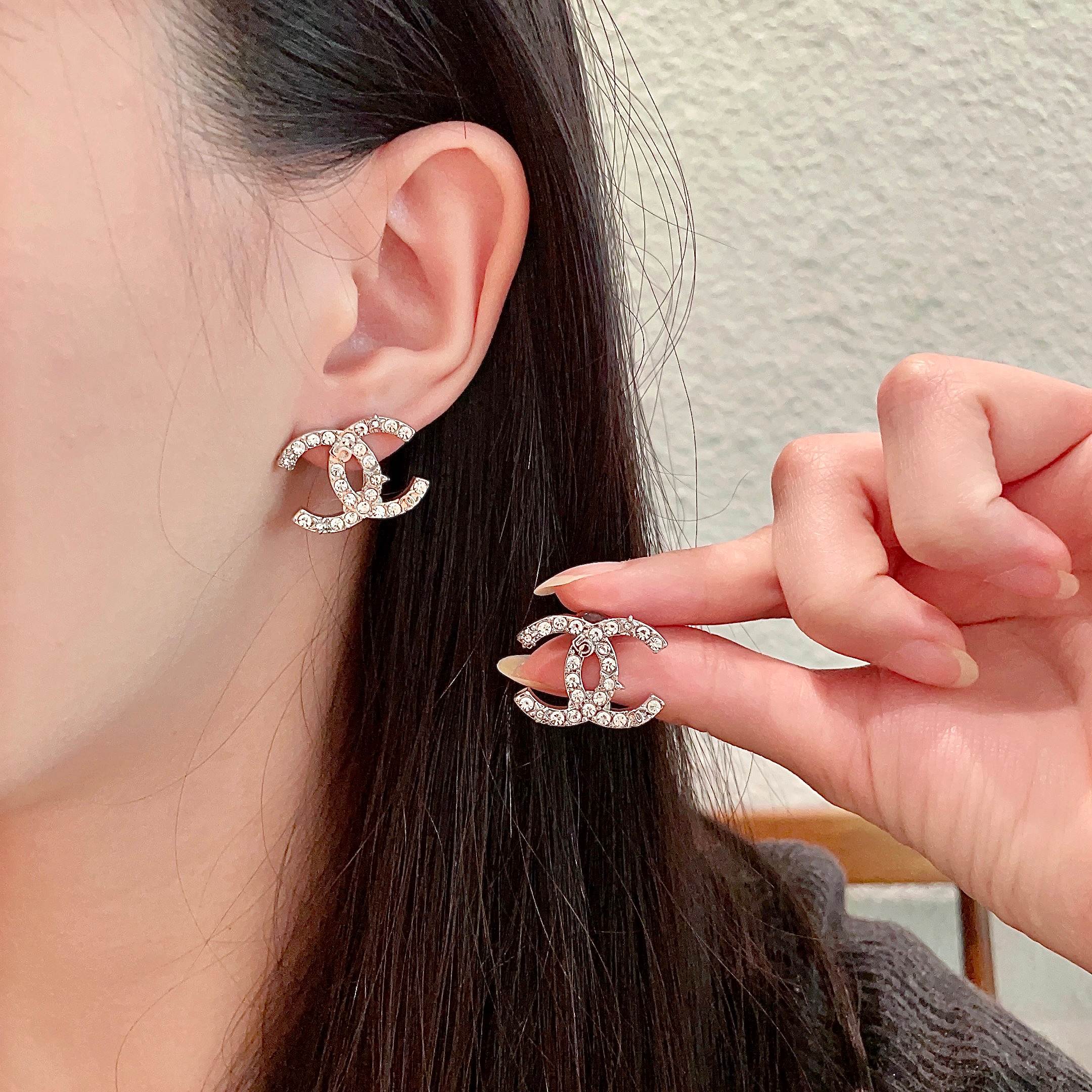 Chanel Earring 17