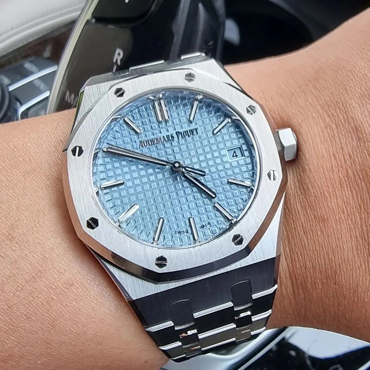 ROYAL OAK SELFWINDING 50TH ANNIVERSARY Ref. 15550ST.OO.1356ST.04