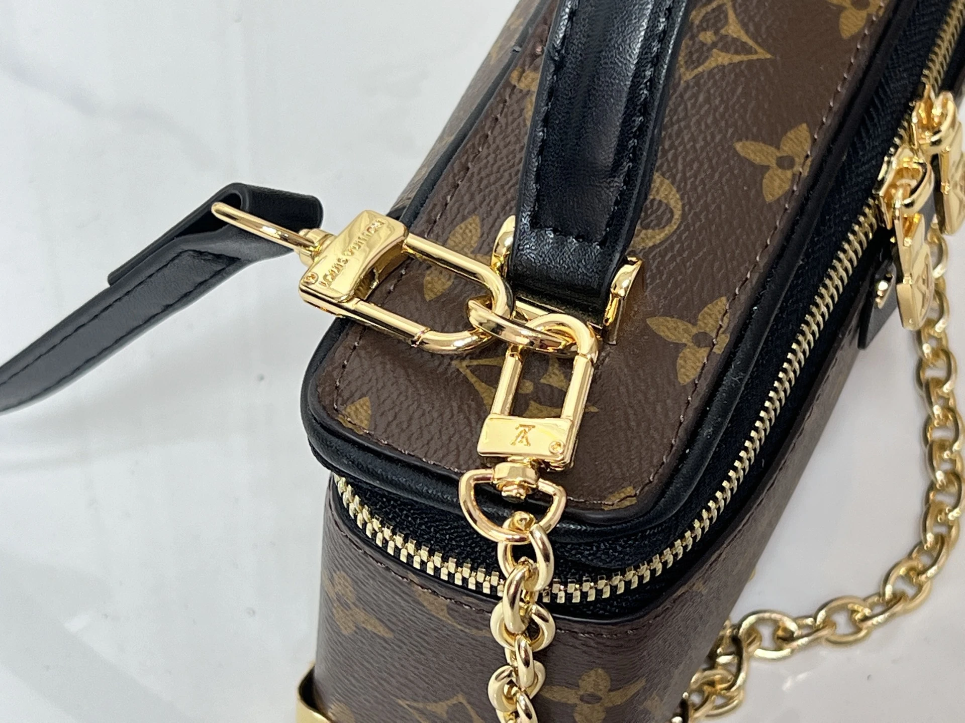 LV Tank Vanity Pouch