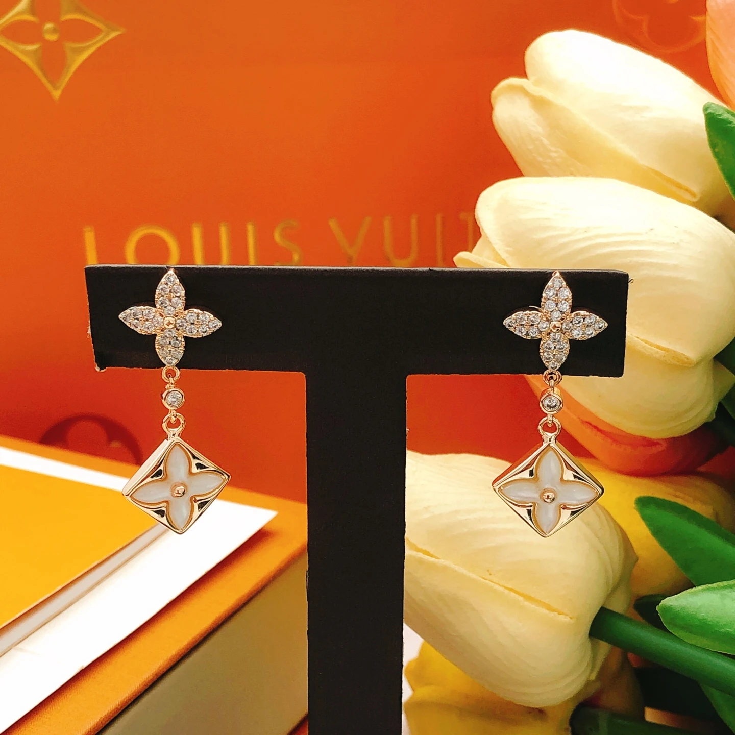 LV Earring