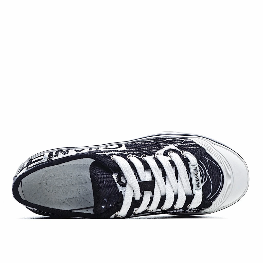 Chanel Canvas Casual Sneakers