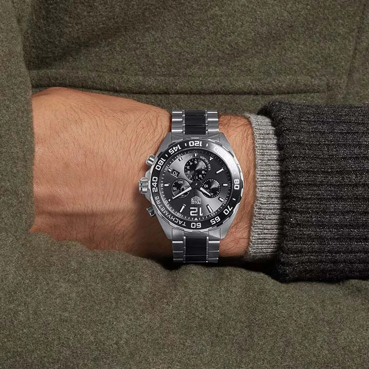 TAG HEUER FORMULA 1 Quartz Chronograph - Diameter 43 mm CAZ1011.BA0842