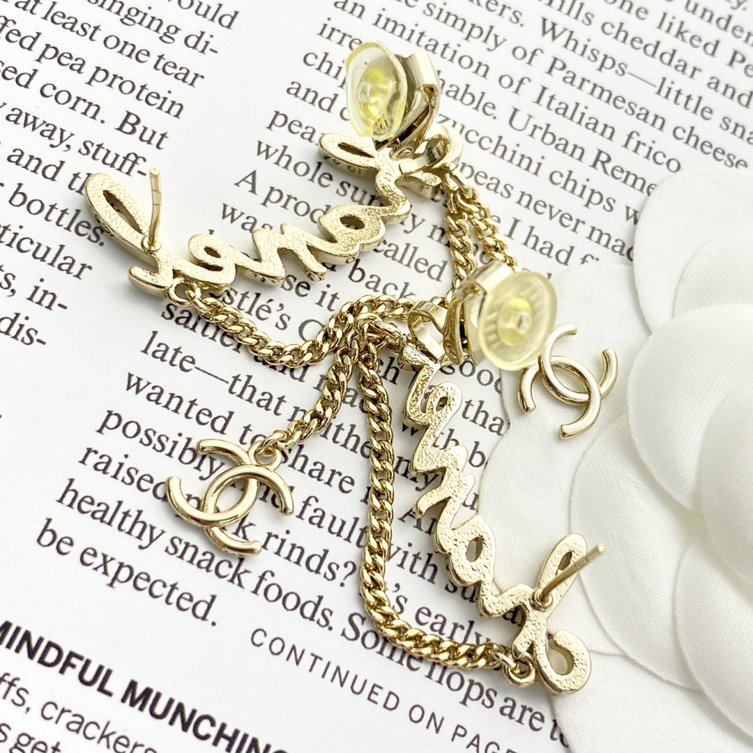 Chanel Earring
