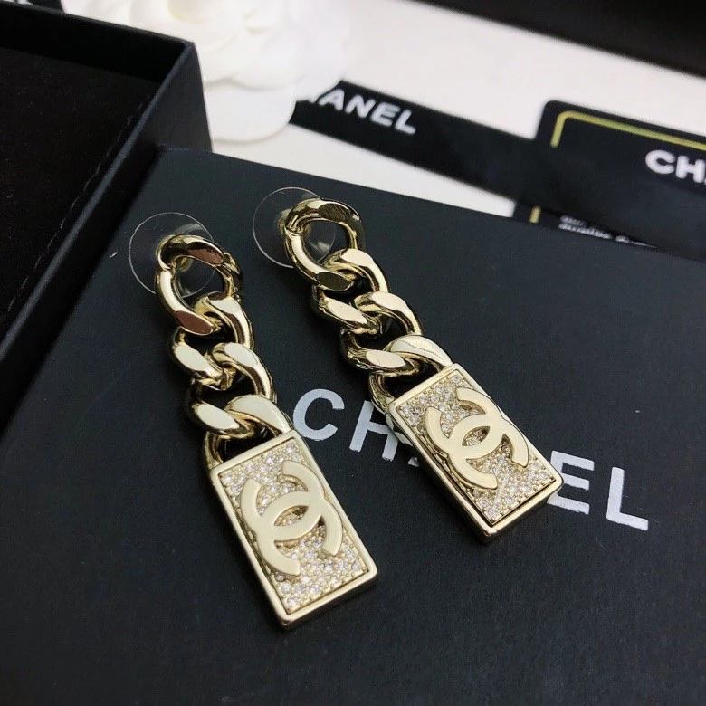Chanel Earring