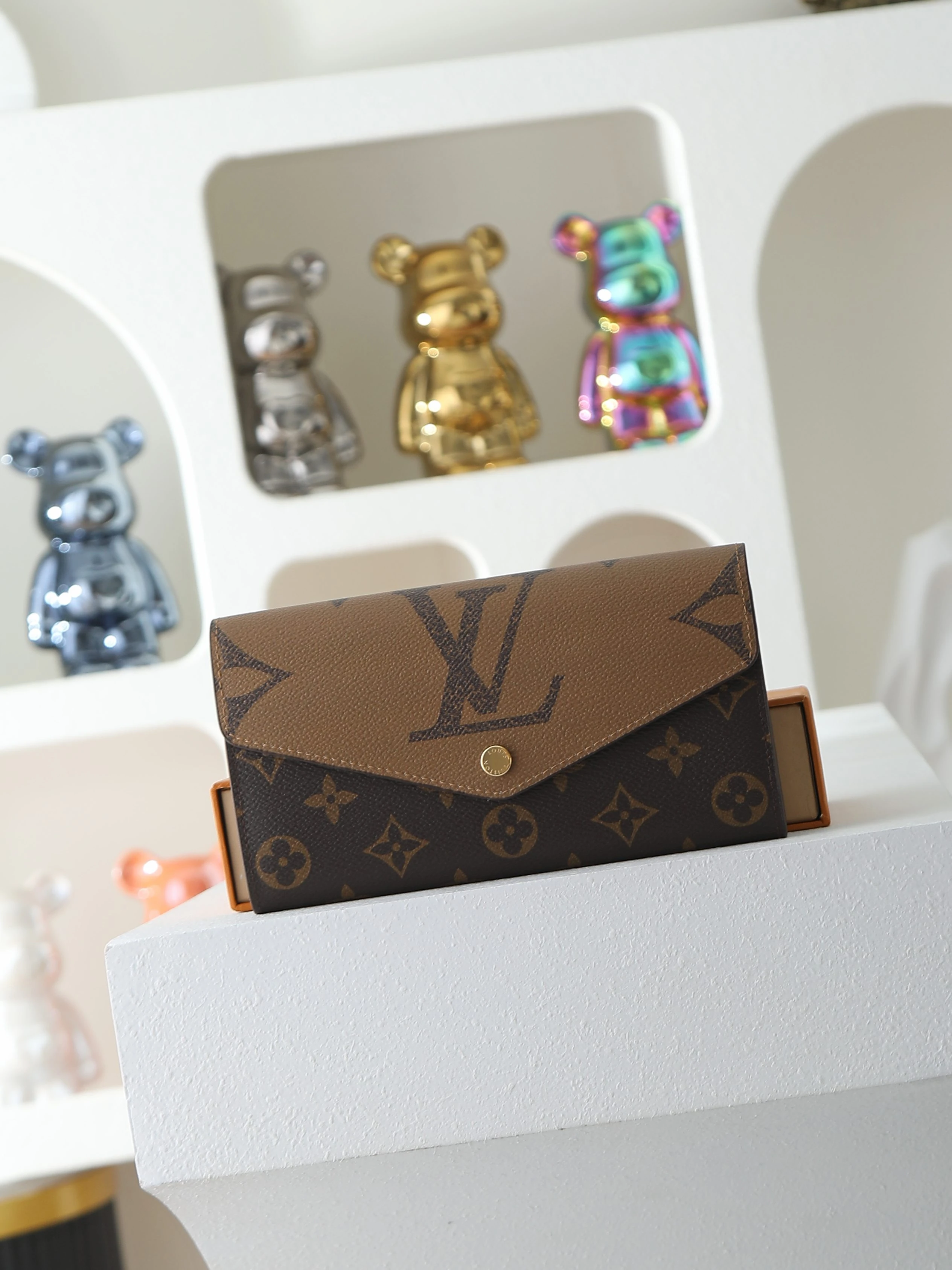 LV Wallet