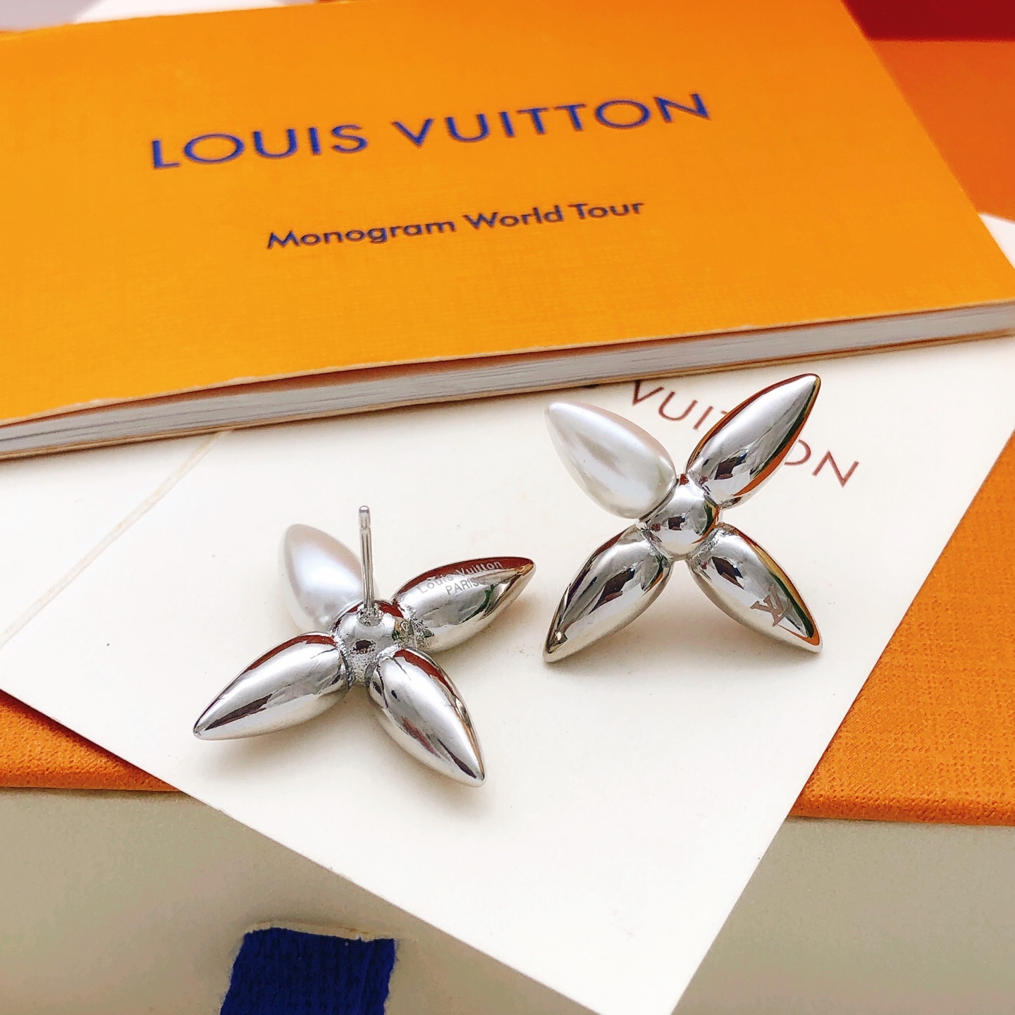 LV Earrings