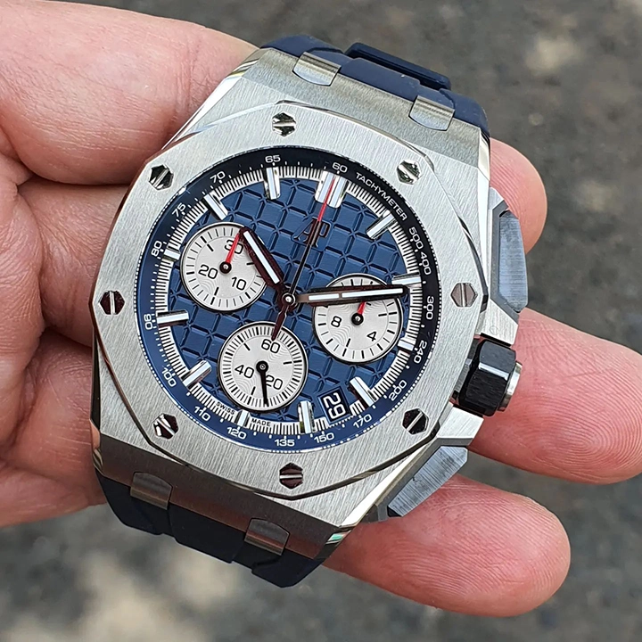ROYAL OAK OFFSHORE SELFWINDING CHRONOGRAPH Ref. 26420TI.OO.A027CA.01
