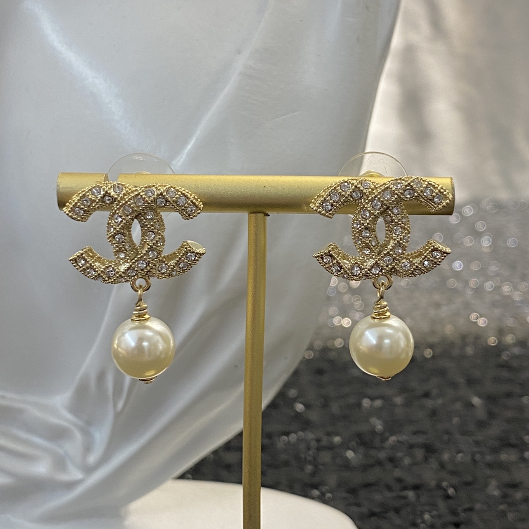 Chanel Earring