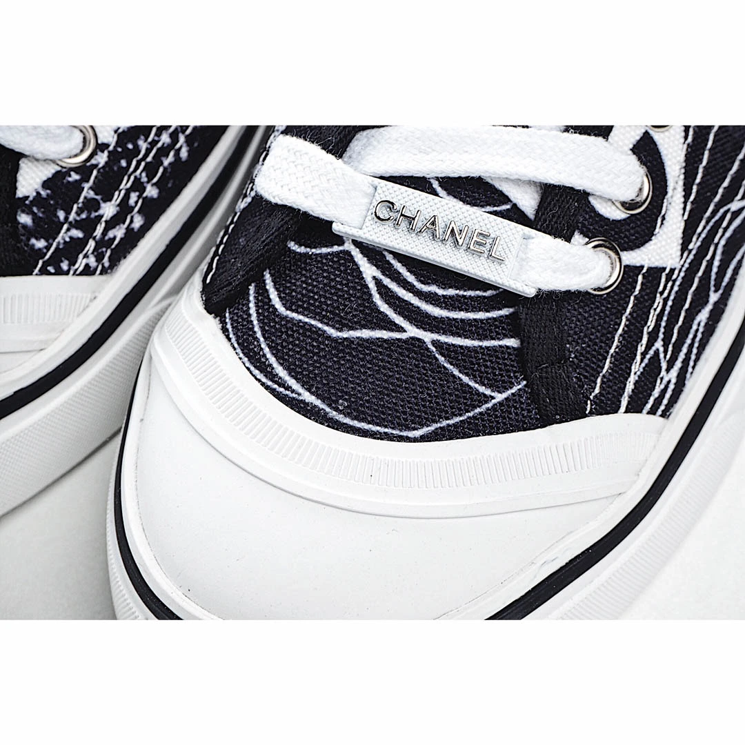 Chanel Canvas Casual Sneakers