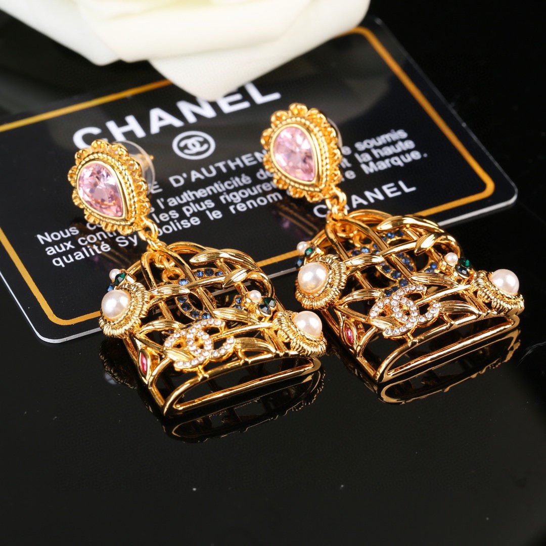 Chanel Earring