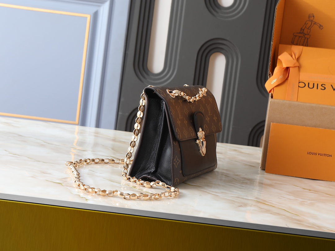 LV Victoire Chain Bag