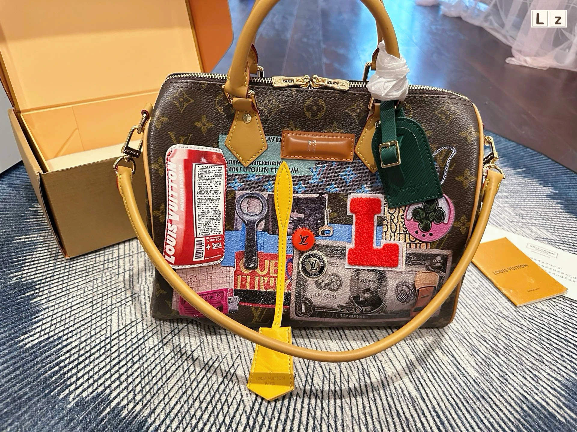 LV Keepall Bandouliere 30