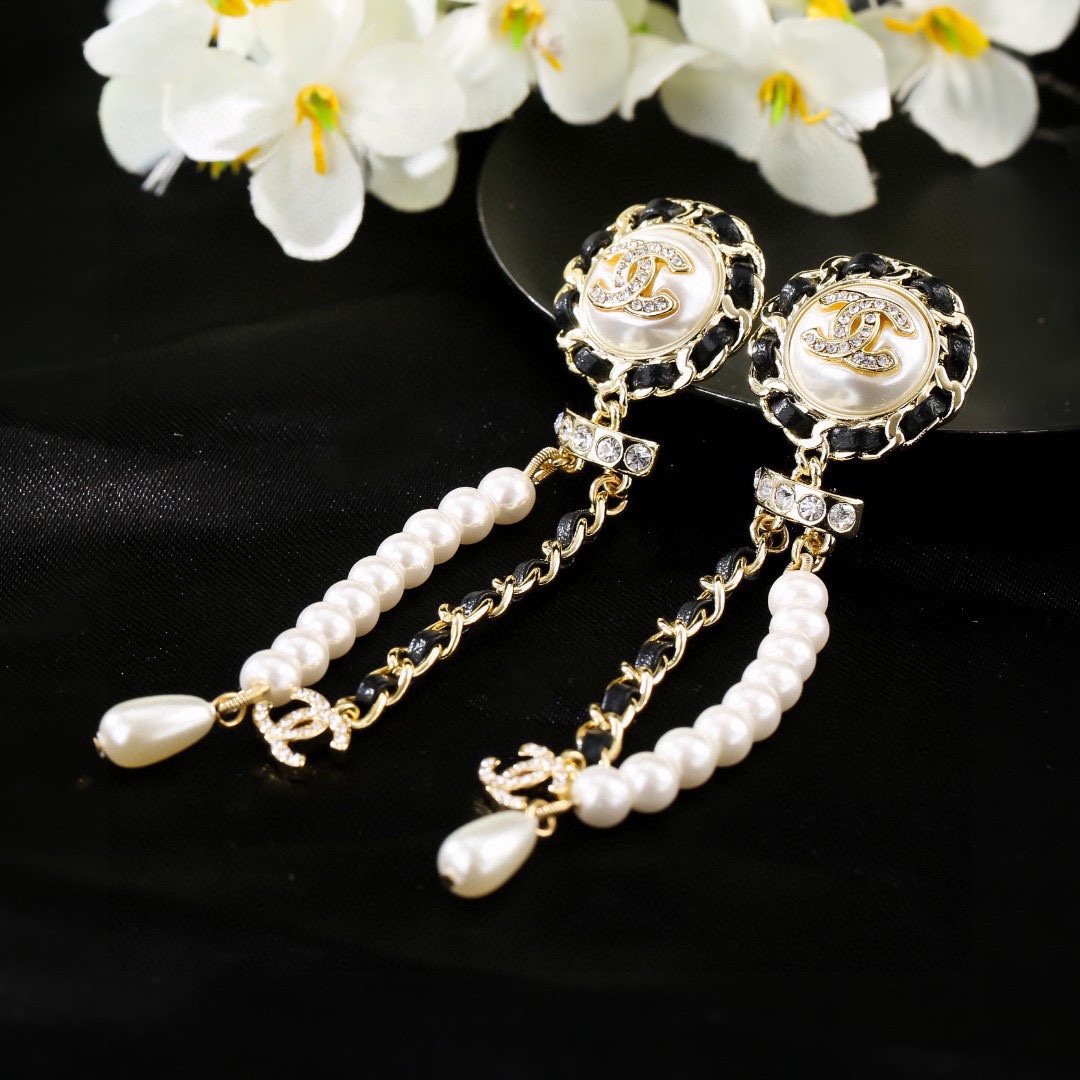Chanel Earring