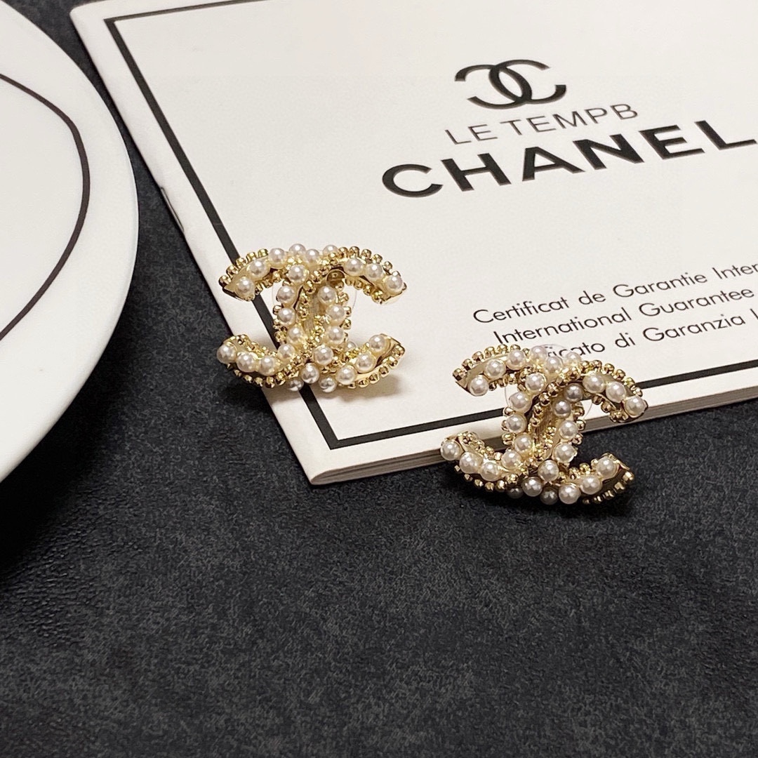 Chanel Earring
