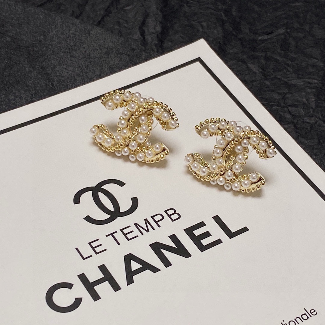 Chanel Earring