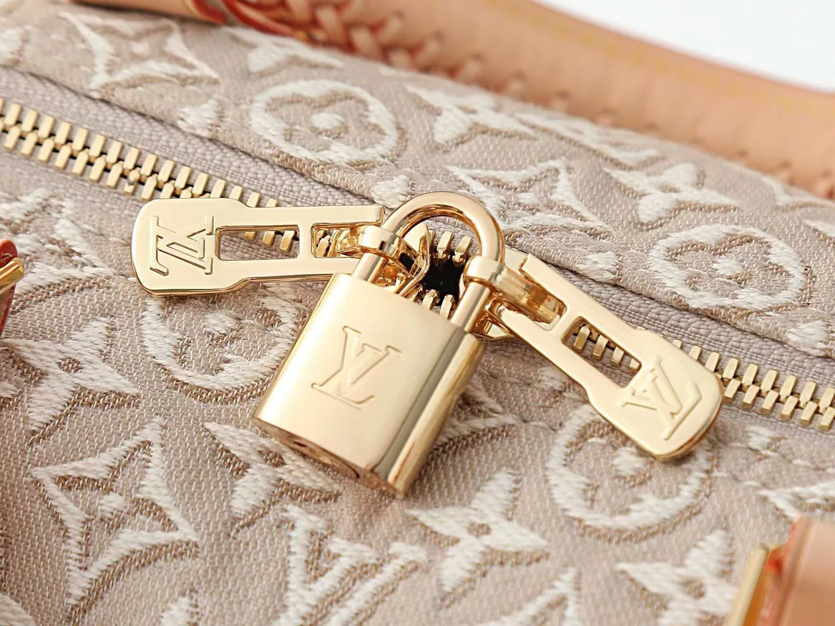 LV Jaquard Handbag