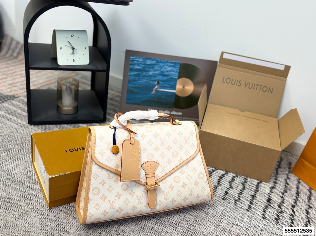 LV Vintage IVY