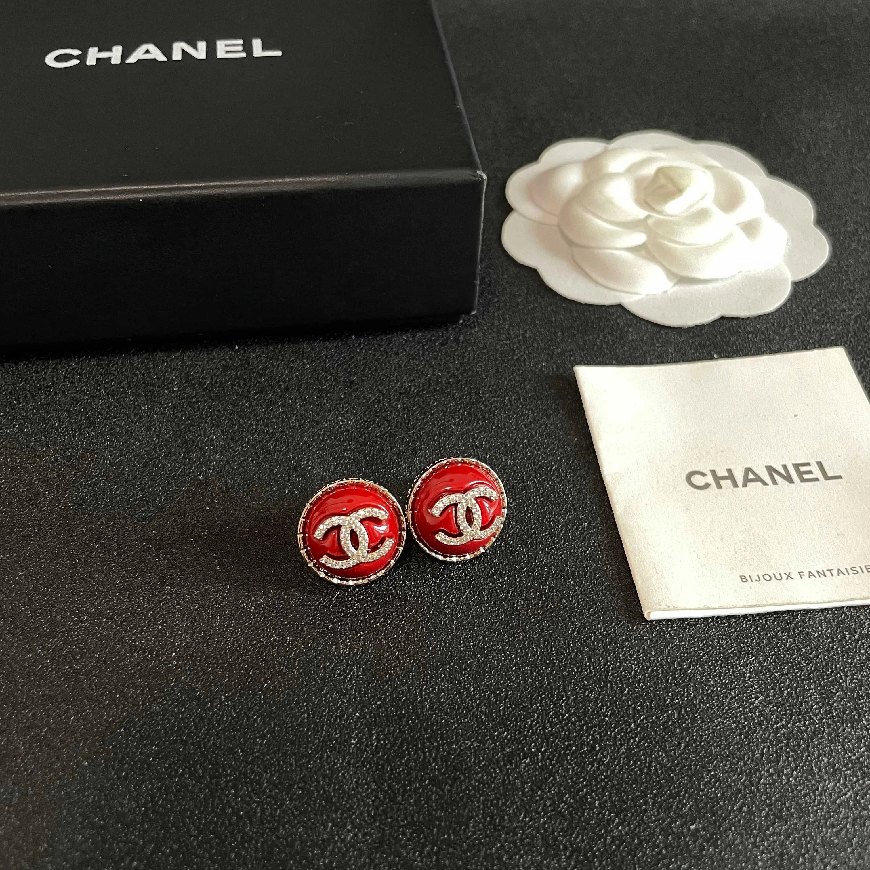 Chanel Earring