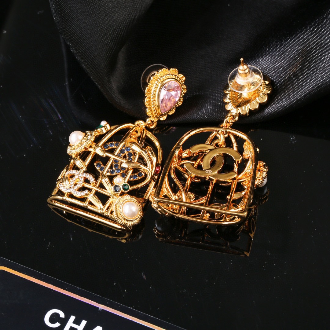 Chanel Earring