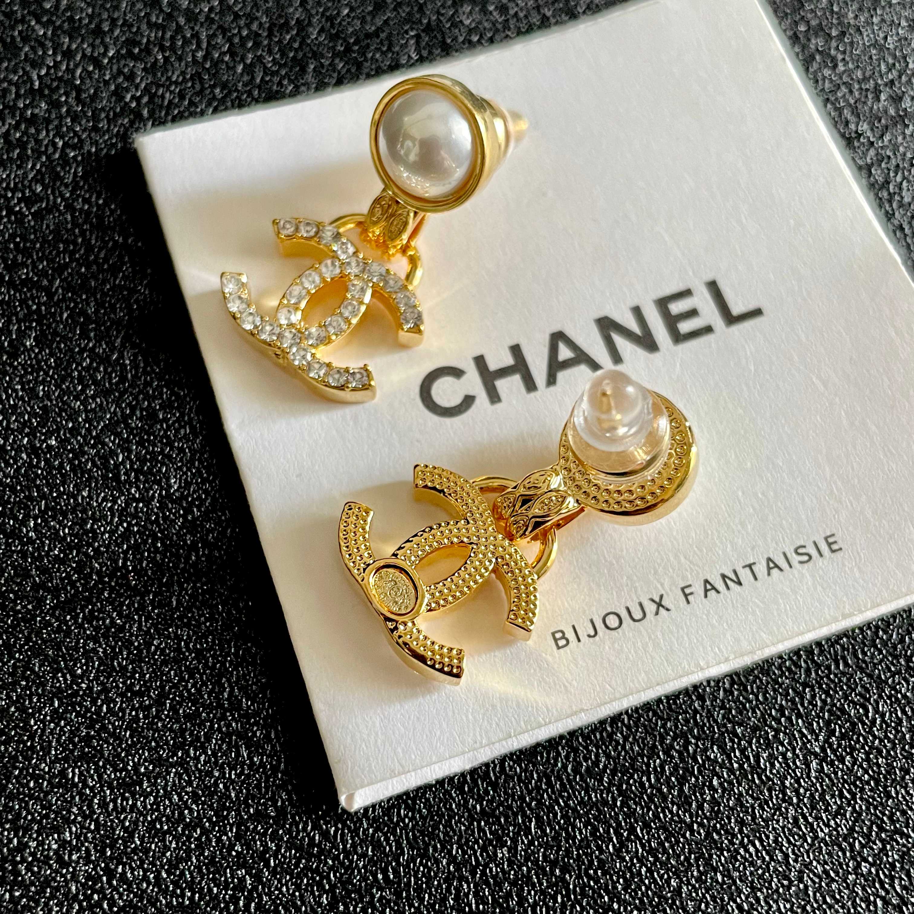 Chanel Earring 17