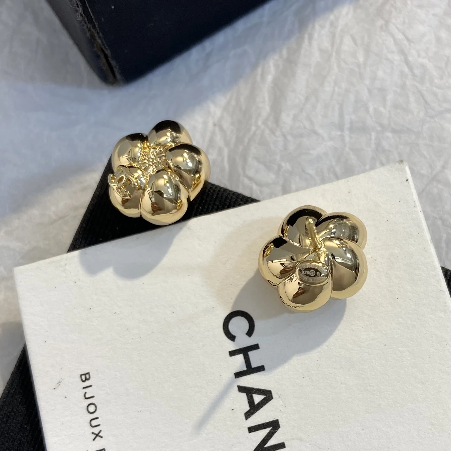 Chanel Earring
