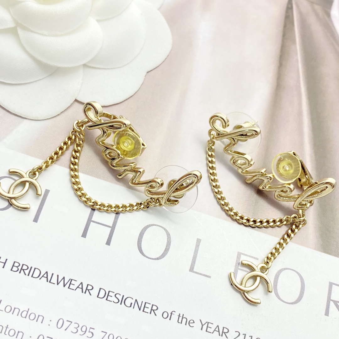 Chanel Earring