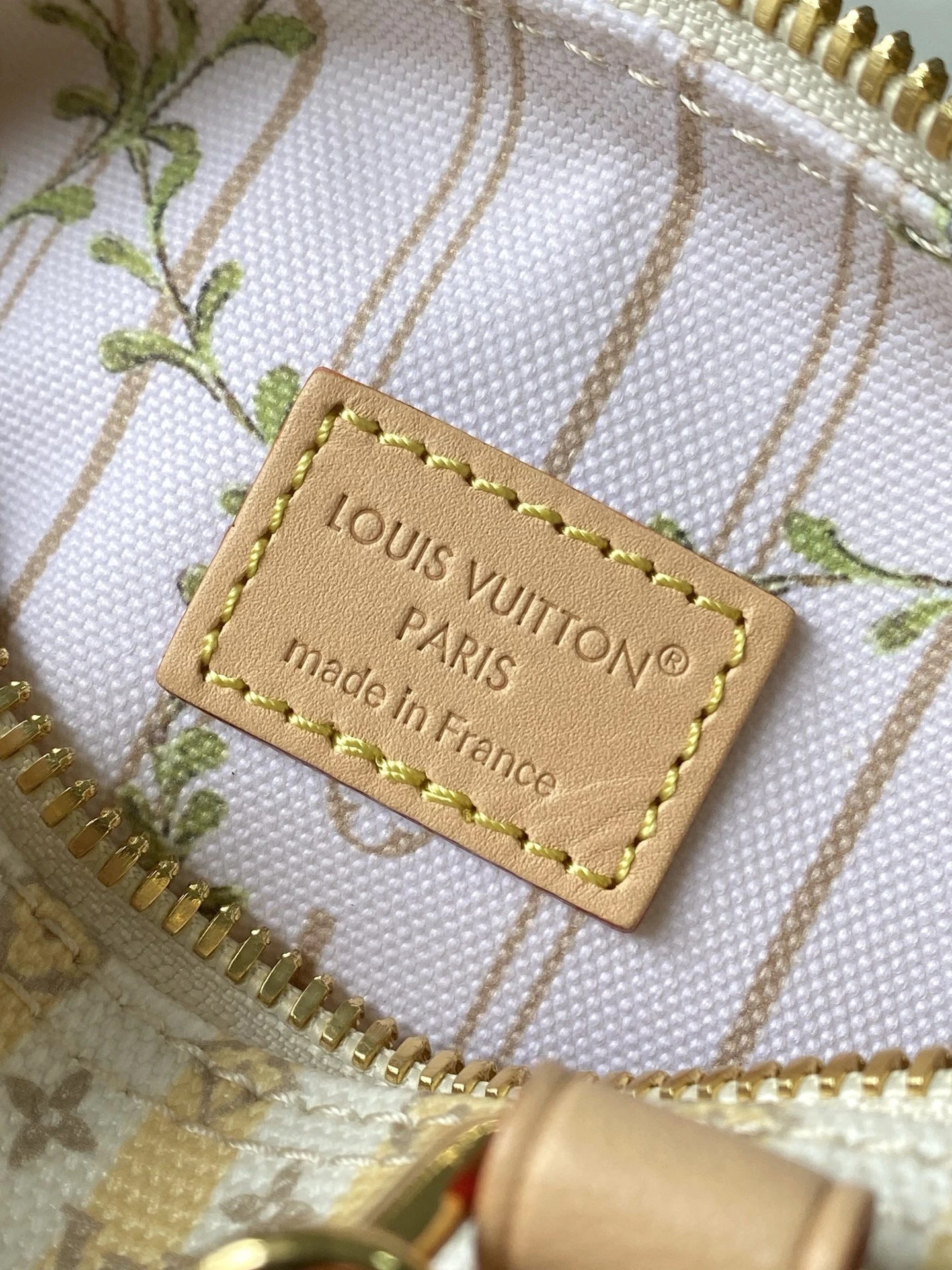 LOUIS VUITTON NANO SPEEDY