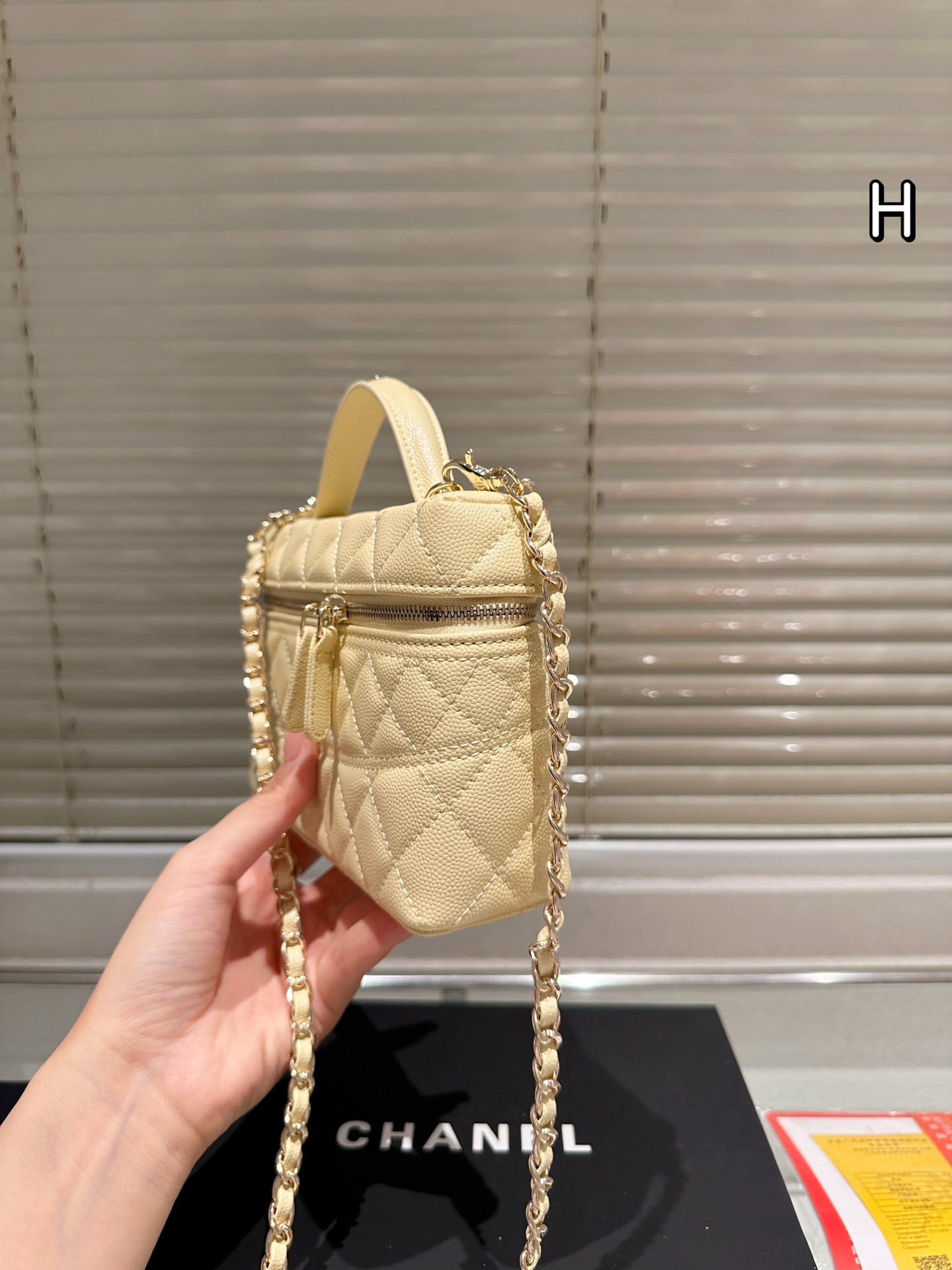 Chanel 25c Handbag