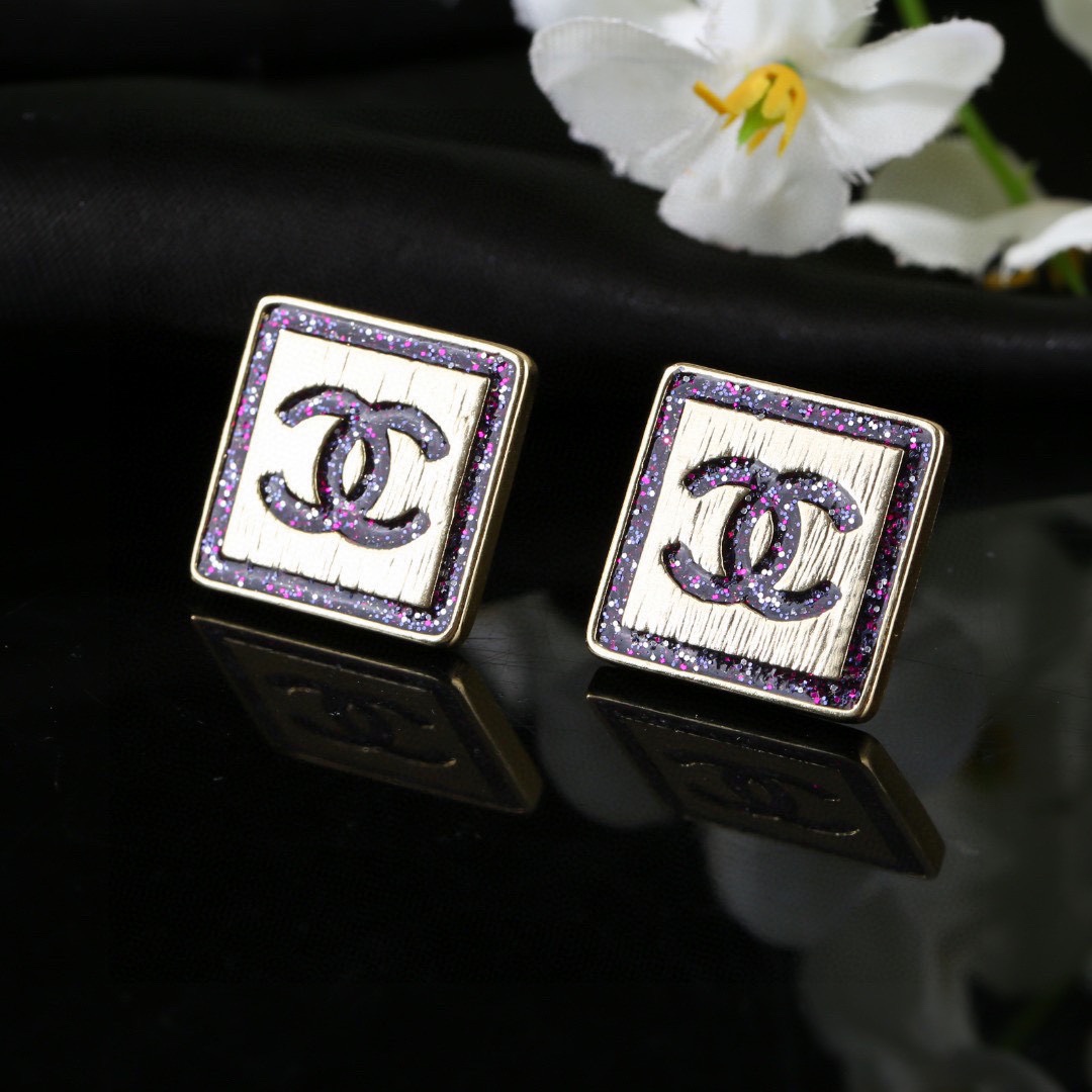 Chanel Earring