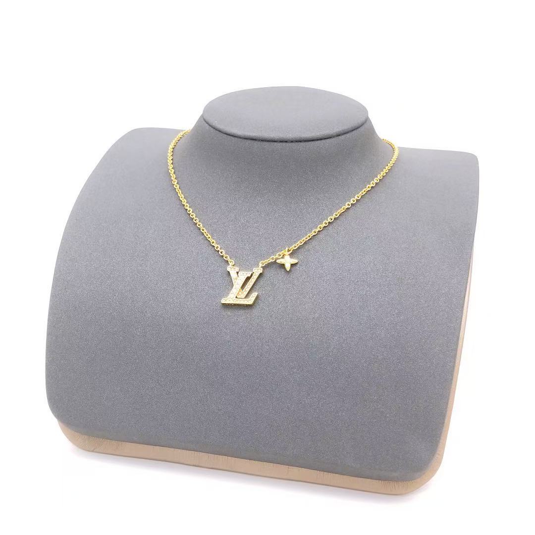 Louis Vuitton Necklace LXL0122