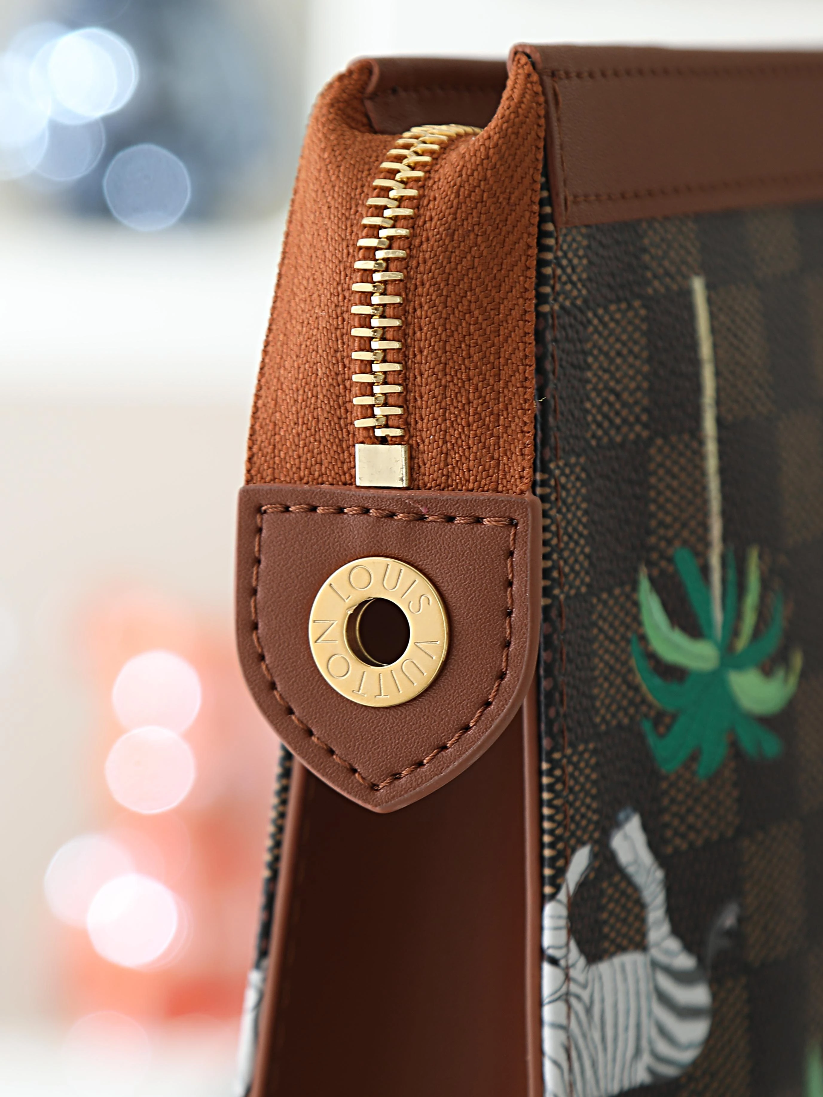 Cosmetic Pouch PM