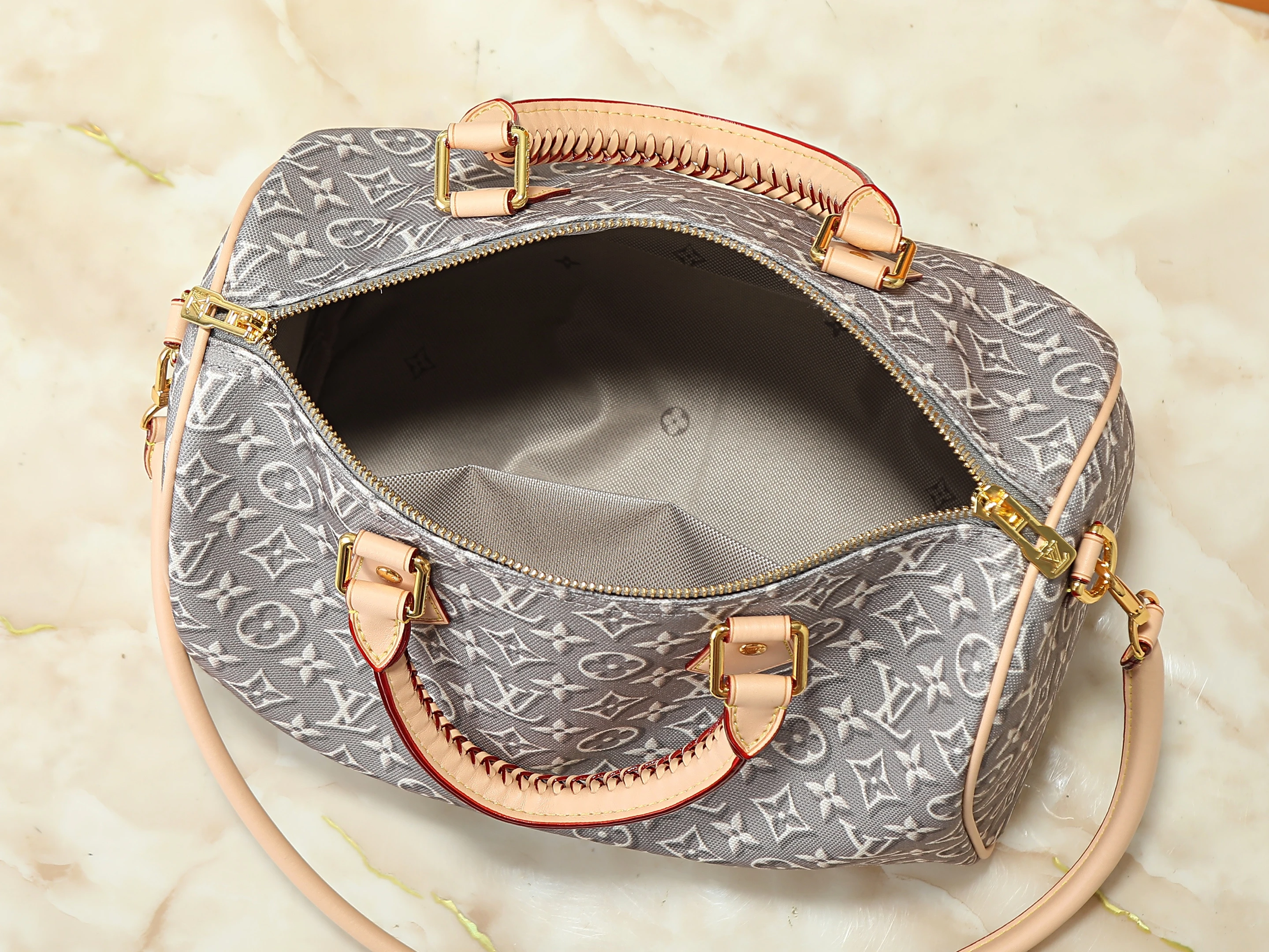 Louis Vuitton speedy Soft 30