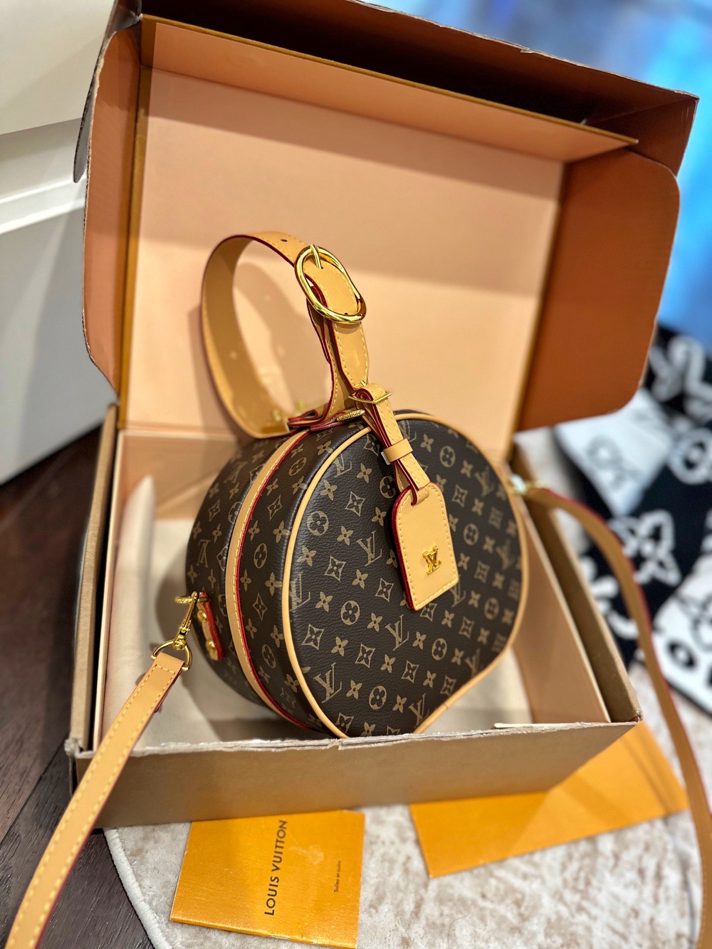 LV Box Bag